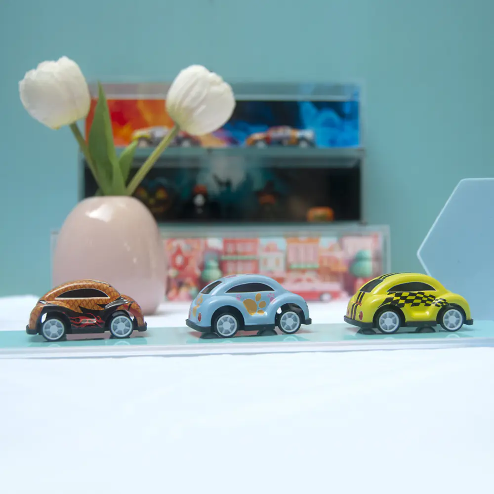 Candy Car Edition Mini Theater-000